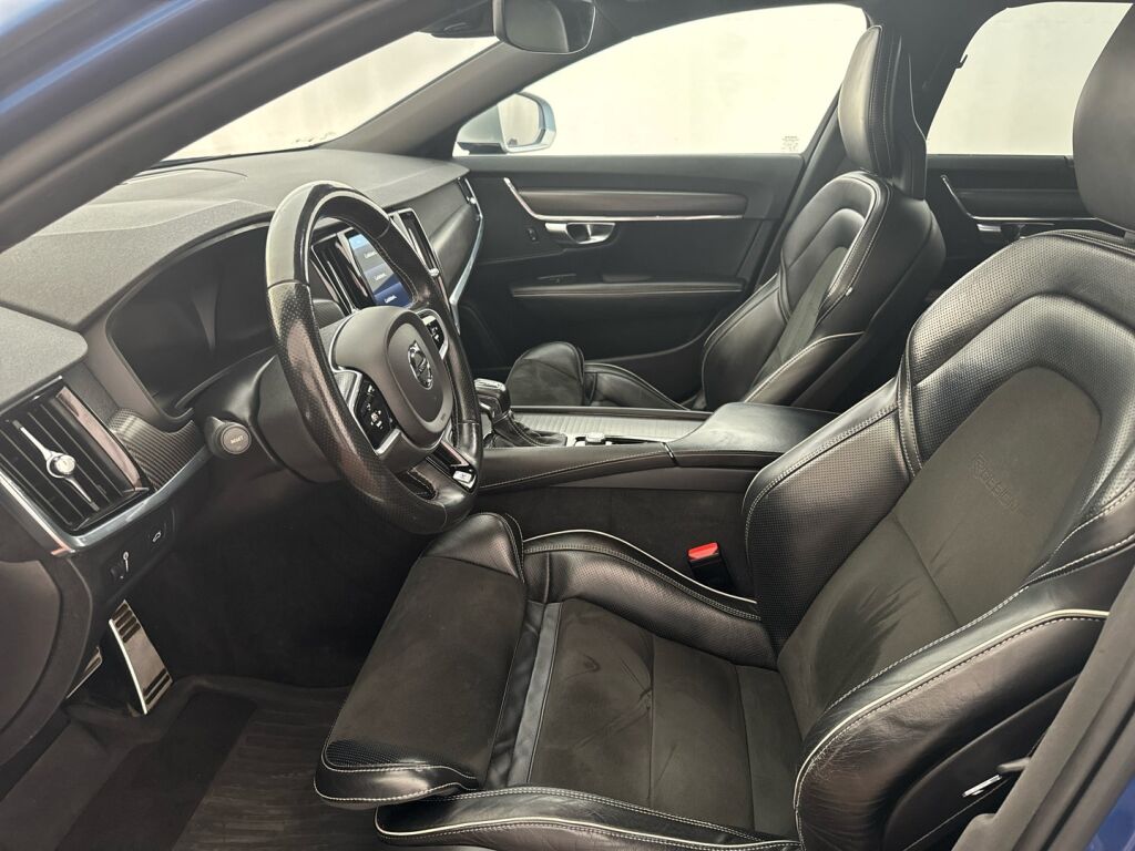 Volvo V90 2017 Sininen