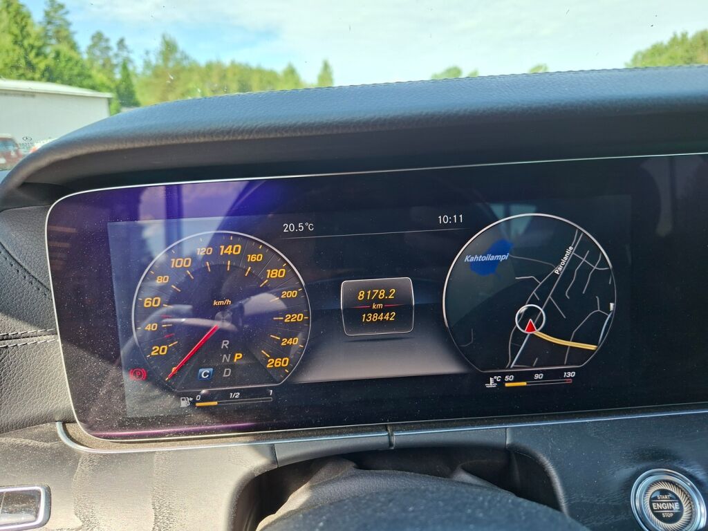 Mercedes-Benz E 2017 Musta