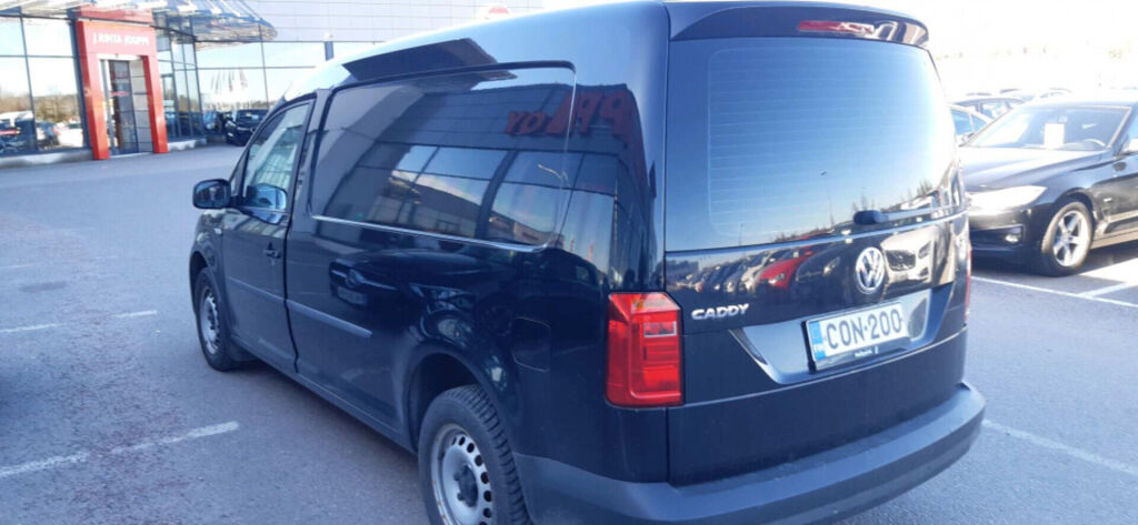 Volkswagen Caddy Maxi 2020 Musta