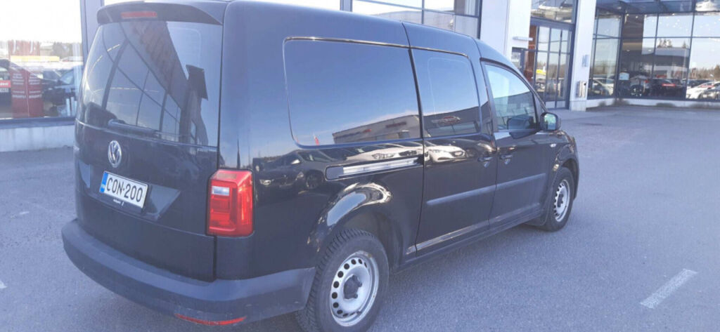 Volkswagen Caddy Maxi 2020 Musta