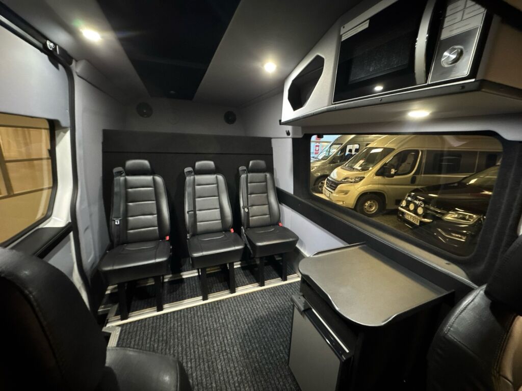 Volkswagen Crafter 2018 Valkoinen