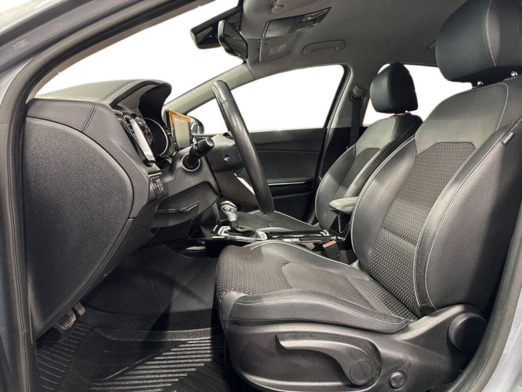 Kia XCeed 2020 Hopea