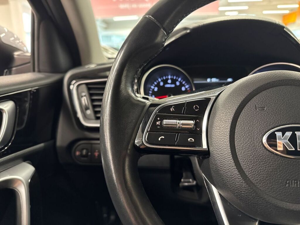 Kia XCeed 2020 Hopea