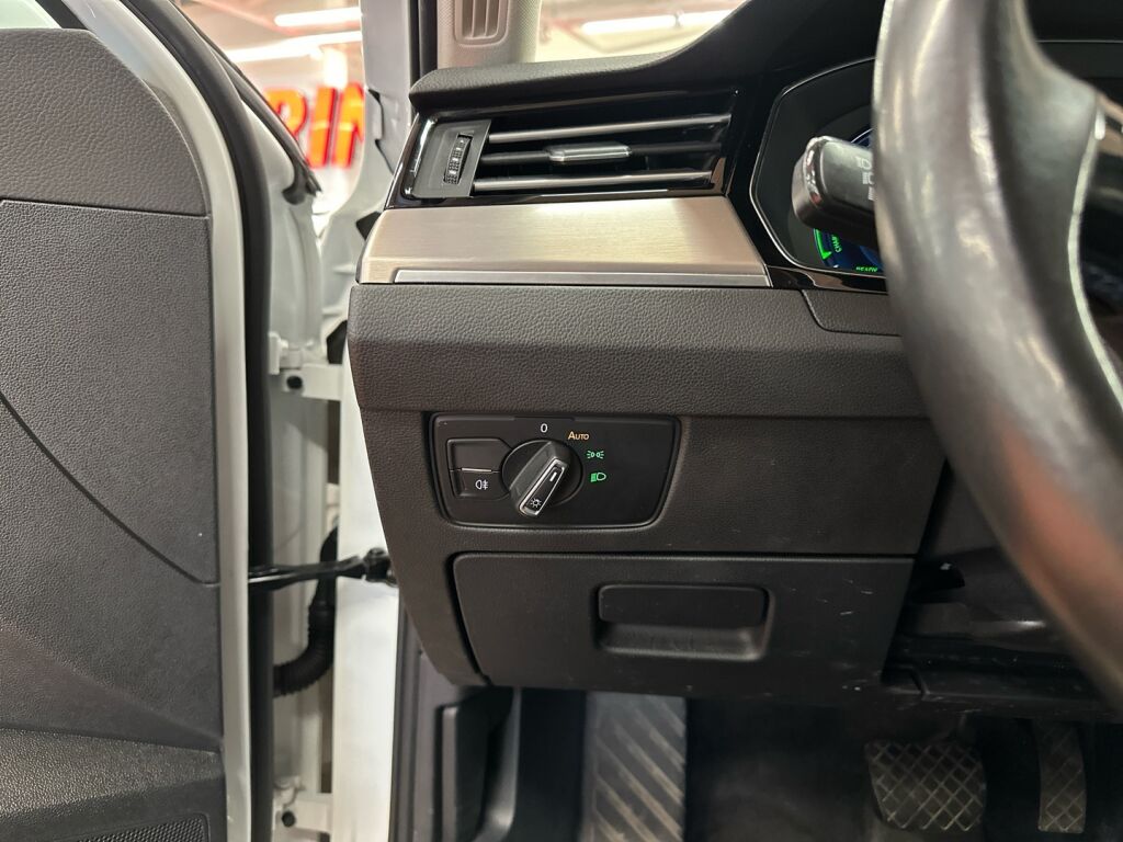 Volkswagen Passat 2017 Valkoinen