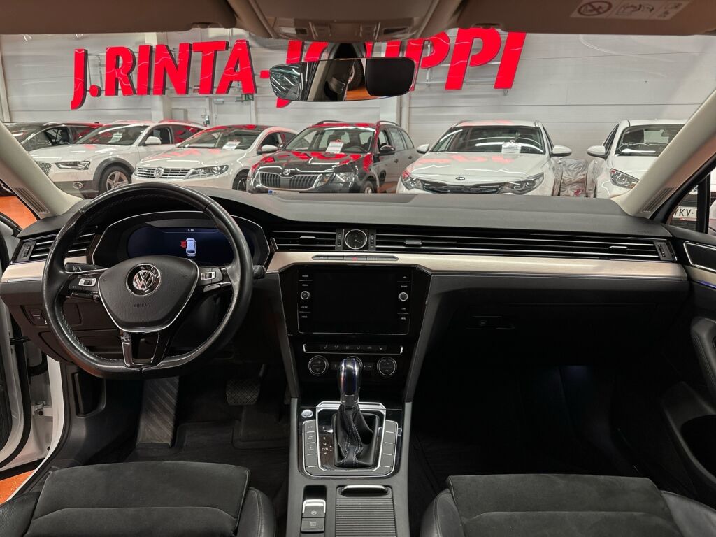 Volkswagen Passat 2017 Valkoinen
