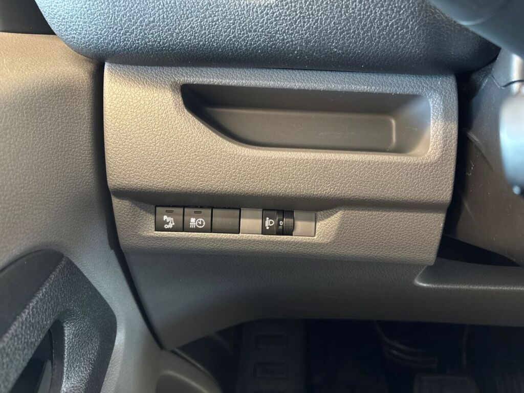 Opel Vivaro 2020 Valkoinen