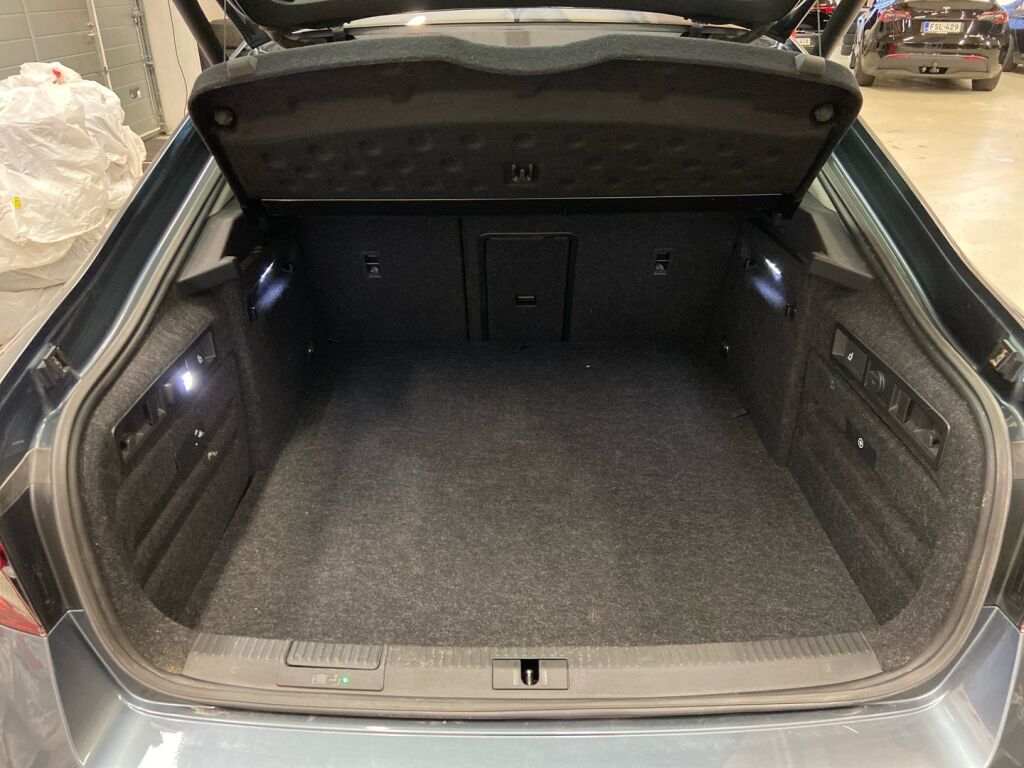 Skoda Superb 2020 Harmaa