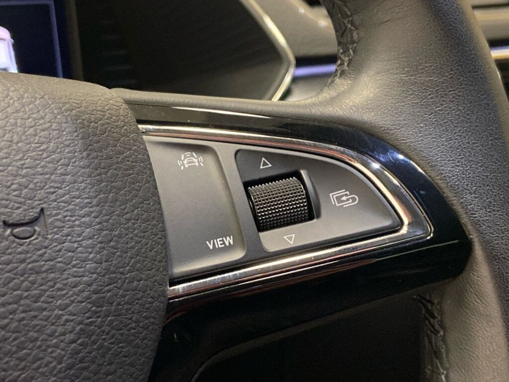 Skoda Superb 2020 Harmaa