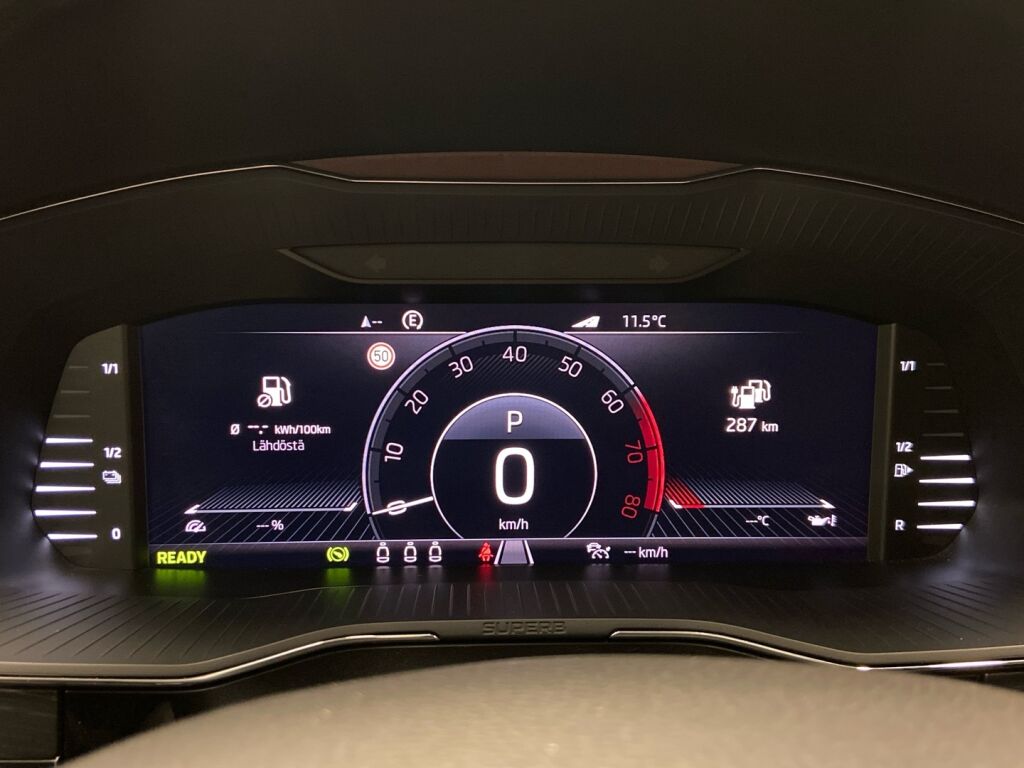 Skoda Superb 2020 Harmaa