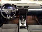 Skoda Superb 2020 Valkoinen