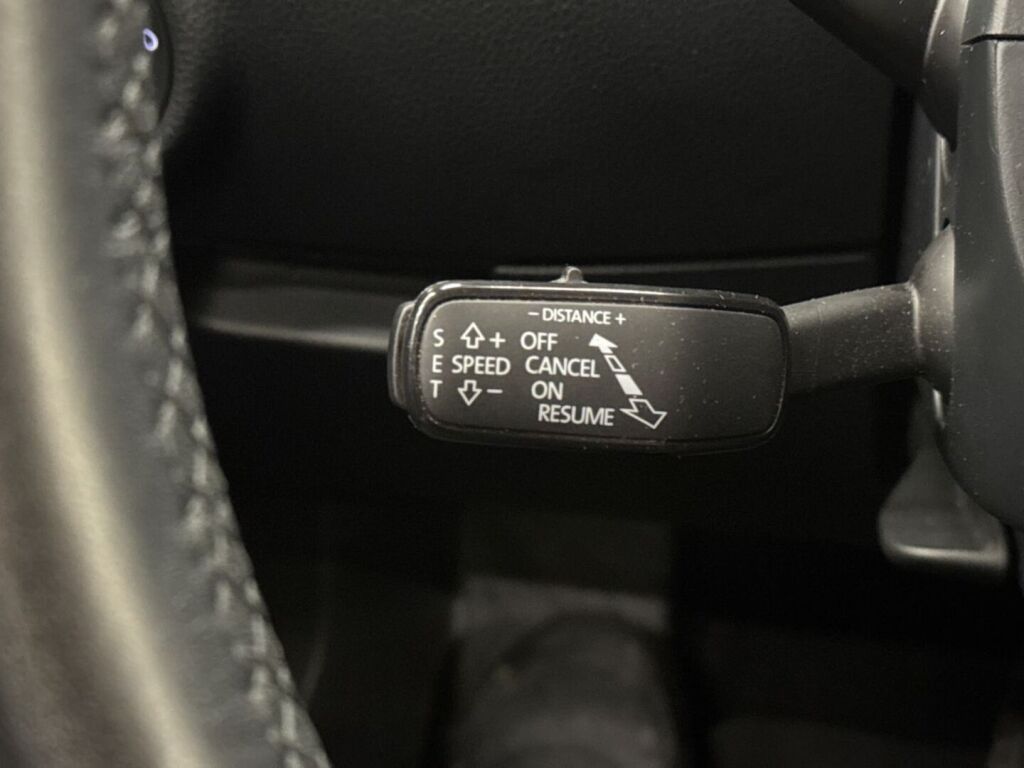Skoda Superb 2020 Harmaa