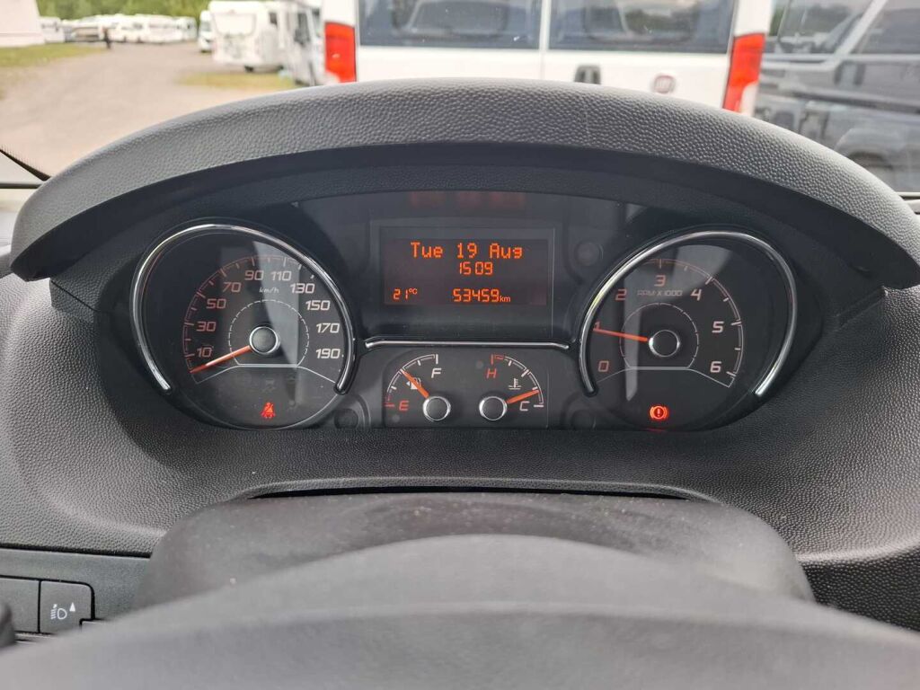 Weinsberg CaraBus VAN 640 2020 Valkoinen