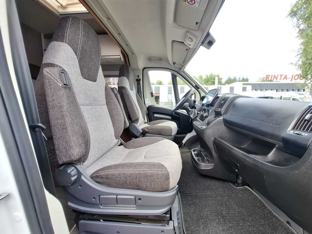 Weinsberg CaraBus VAN 640 2020 Valkoinen