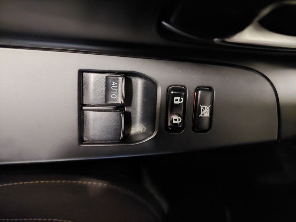 Toyota Yaris 2020 Valkoinen