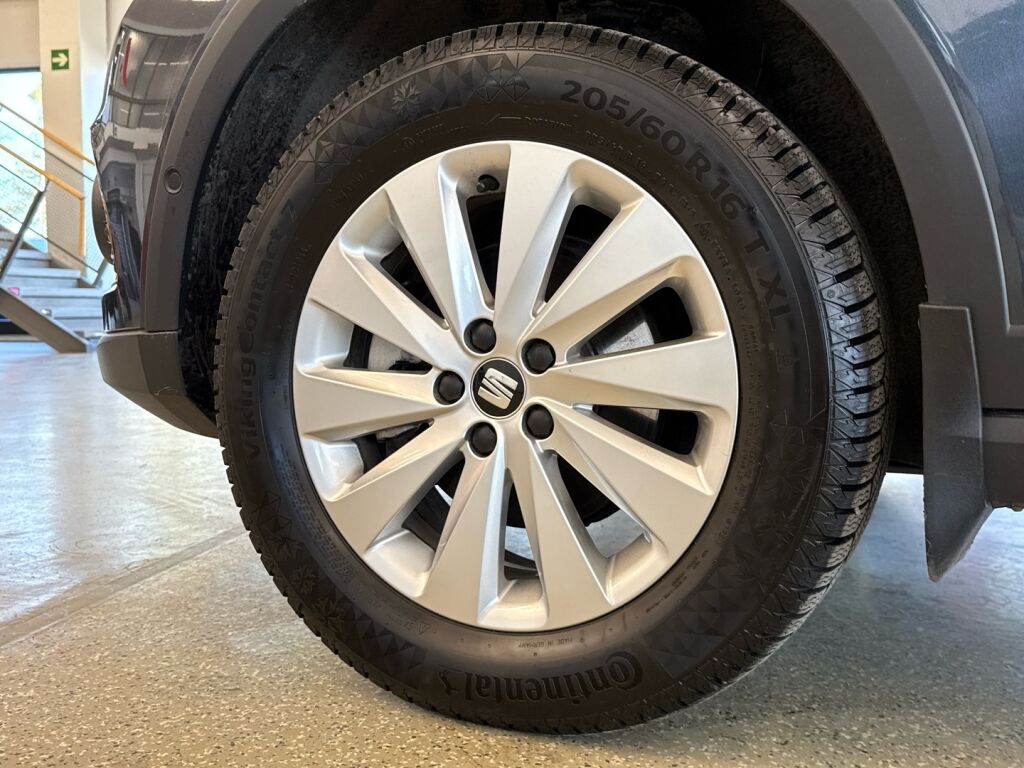 Seat Arona 2020 Harmaa