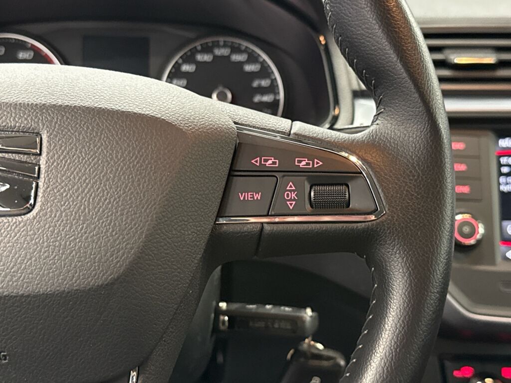 Seat Arona 2020 Harmaa