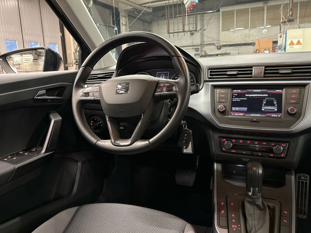 Seat Arona 2020 Harmaa