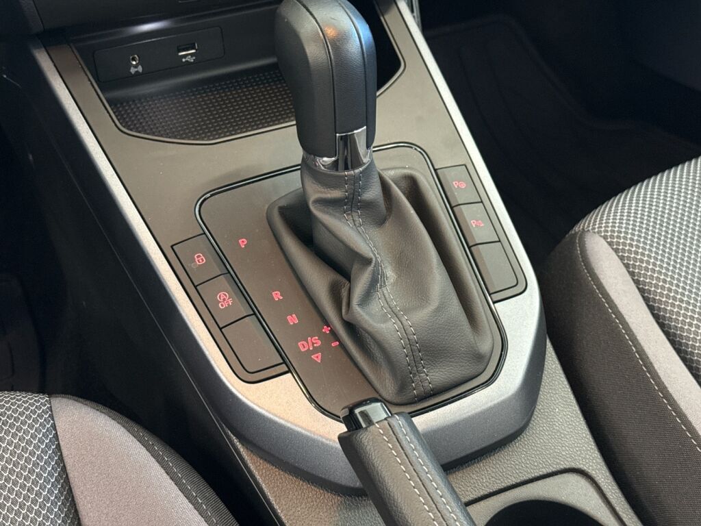 Seat Arona 2020 Harmaa