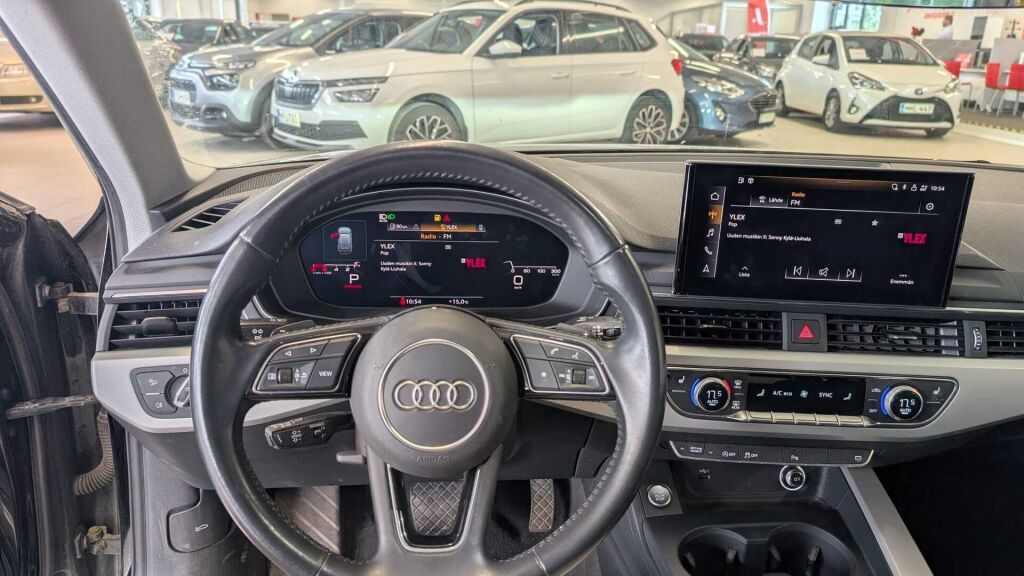 Audi A4 2020 Musta