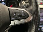 Volkswagen Passat 2020 Punainen