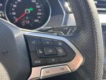 Volkswagen Passat 2020 Punainen