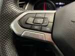 Volkswagen Passat 2020 Punainen
