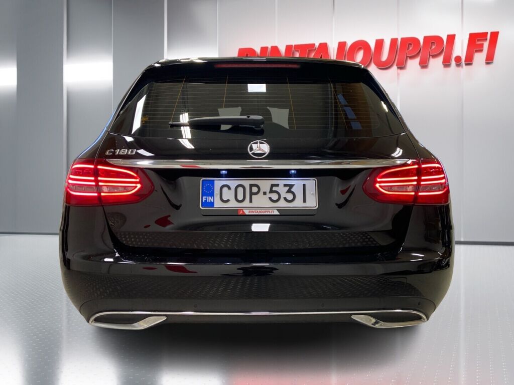 Mercedes-Benz C 2020 Musta