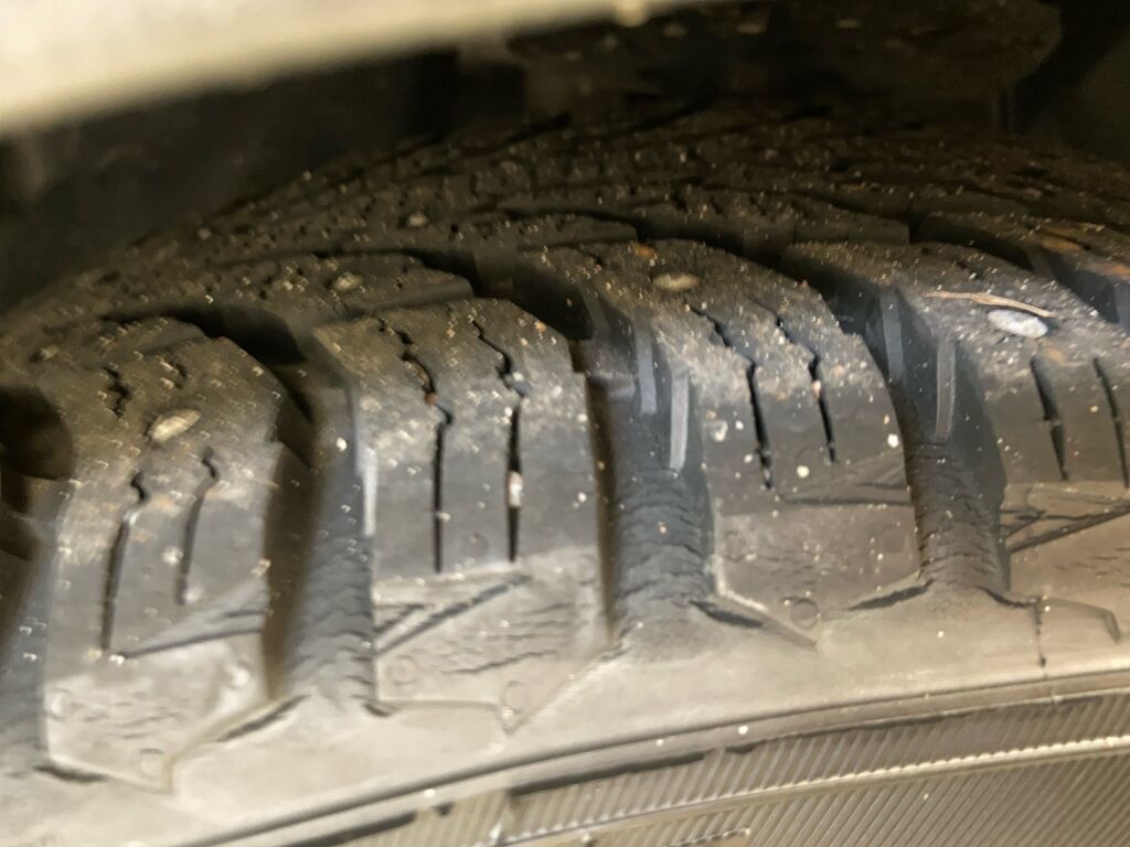 Peugeot 5008 2021 Valkoinen