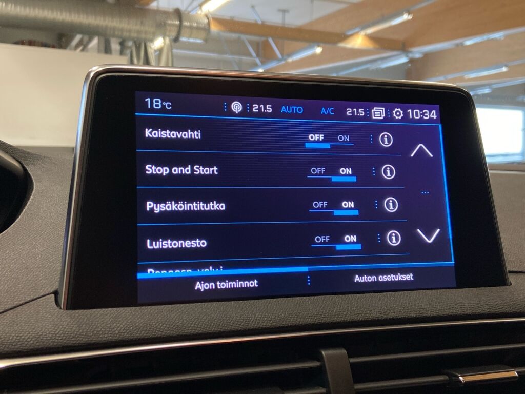 Peugeot 5008 2021 Valkoinen