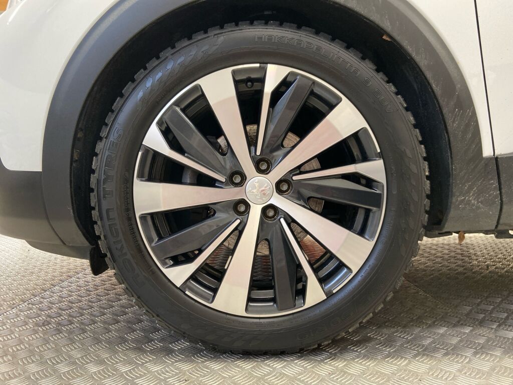 Peugeot 5008 2021 Valkoinen