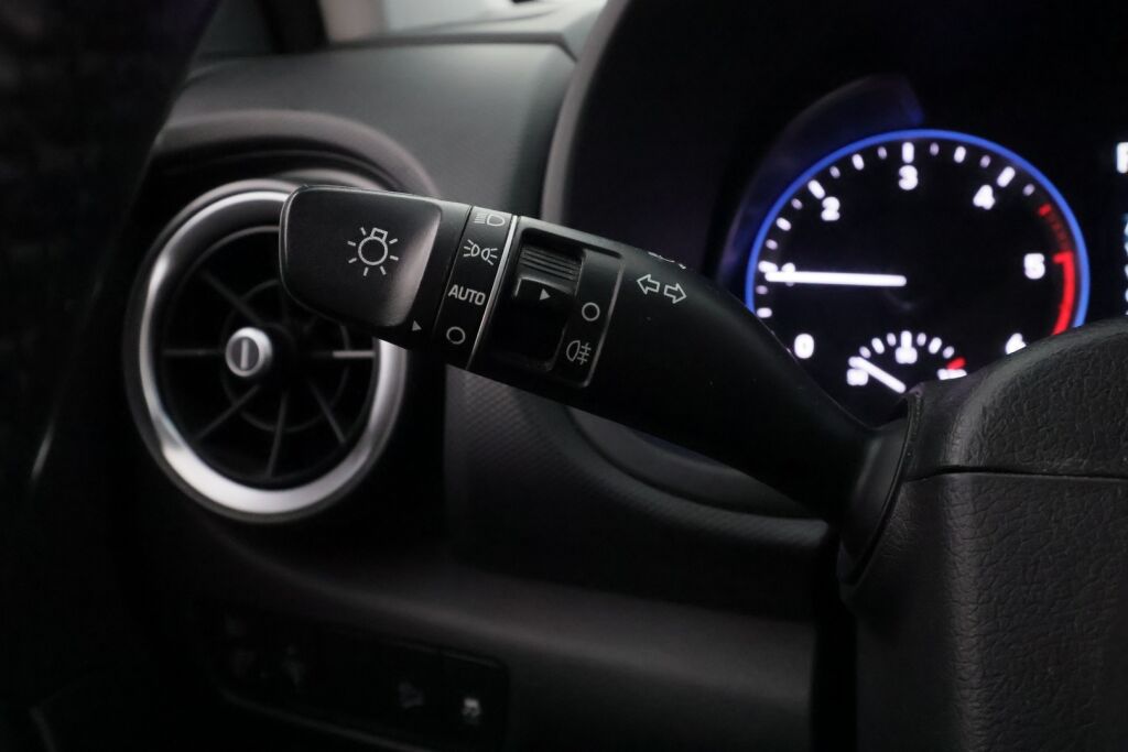 Hyundai KONA 2022 Valkoinen