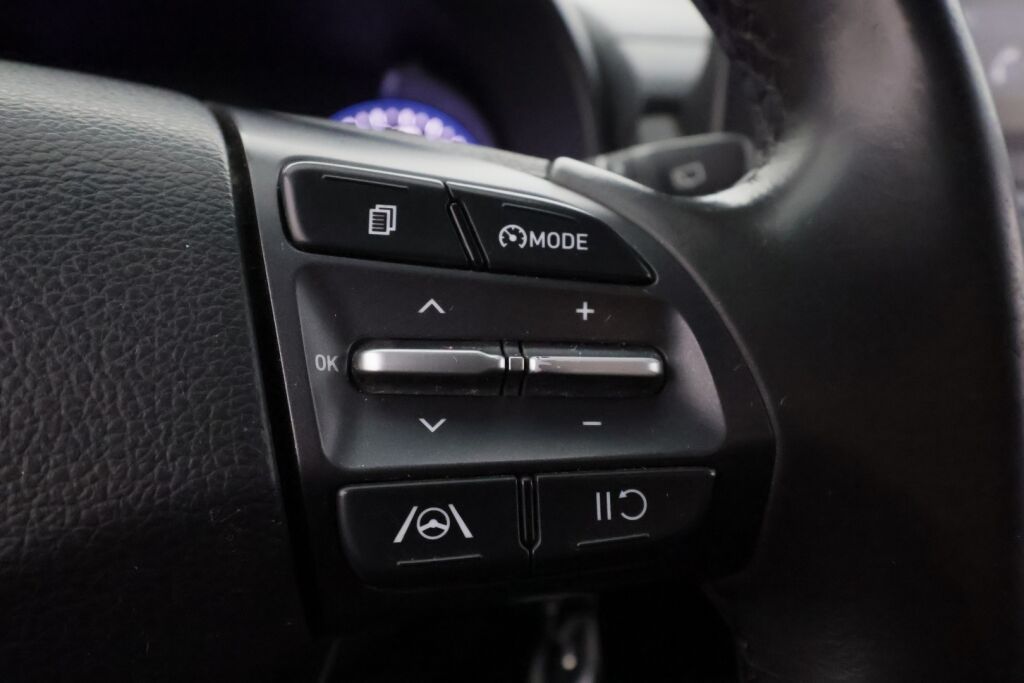 Hyundai KONA 2022 Valkoinen