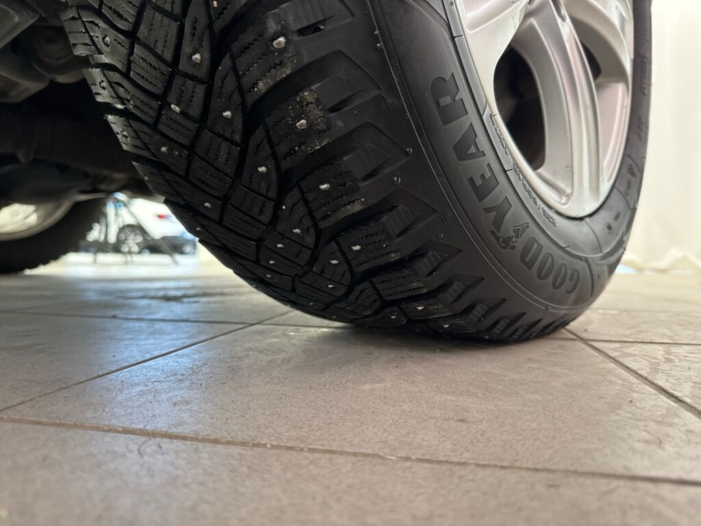 Mercedes-Benz GLC 2017 Musta