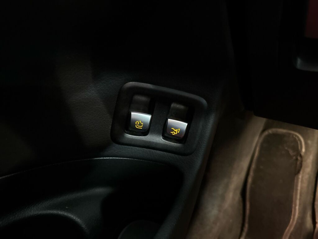 Mercedes-Benz GLC 2017 Musta