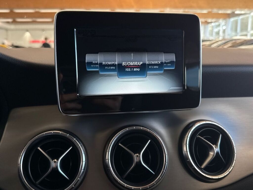 Mercedes-Benz CLA 2016 Hopea