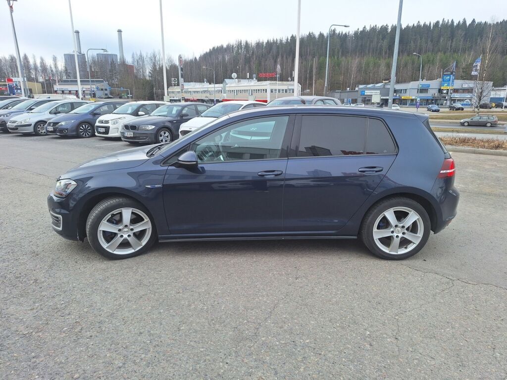 Volkswagen Golf 2015 Sininen