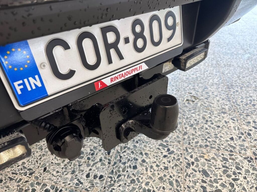 Nissan Navara 2020 Sininen