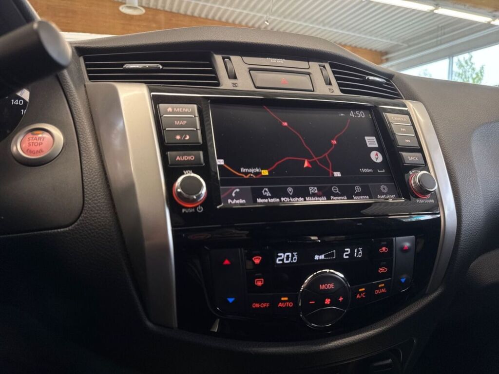 Nissan Navara 2020 Sininen