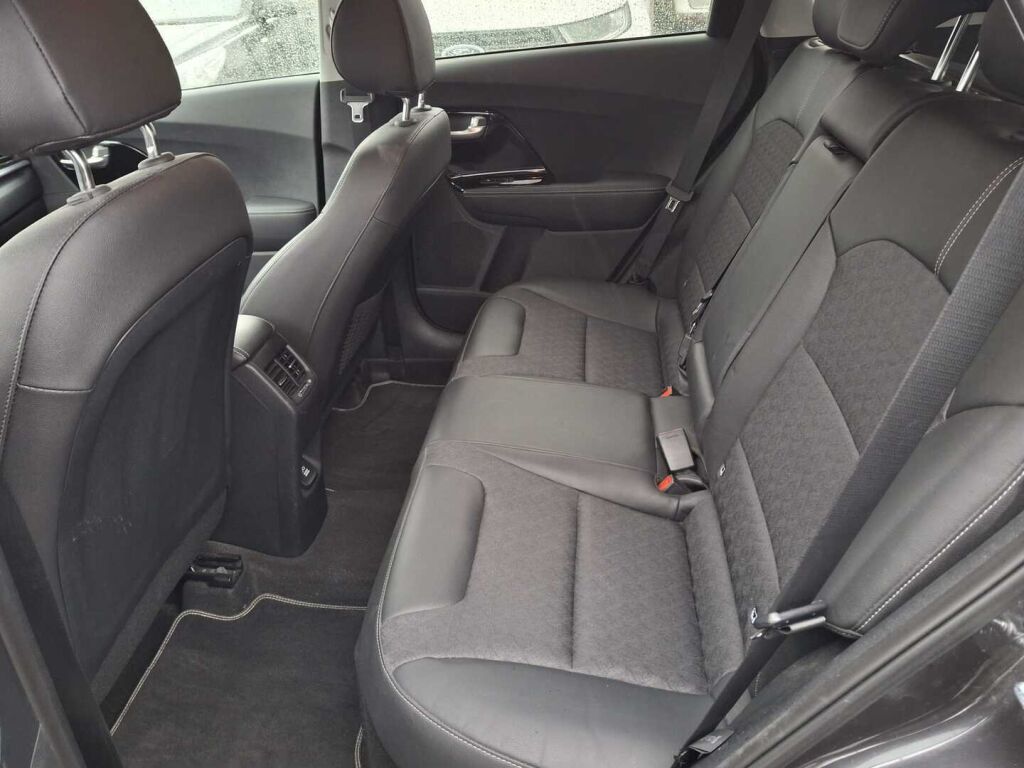 Kia Niro 2021 Harmaa