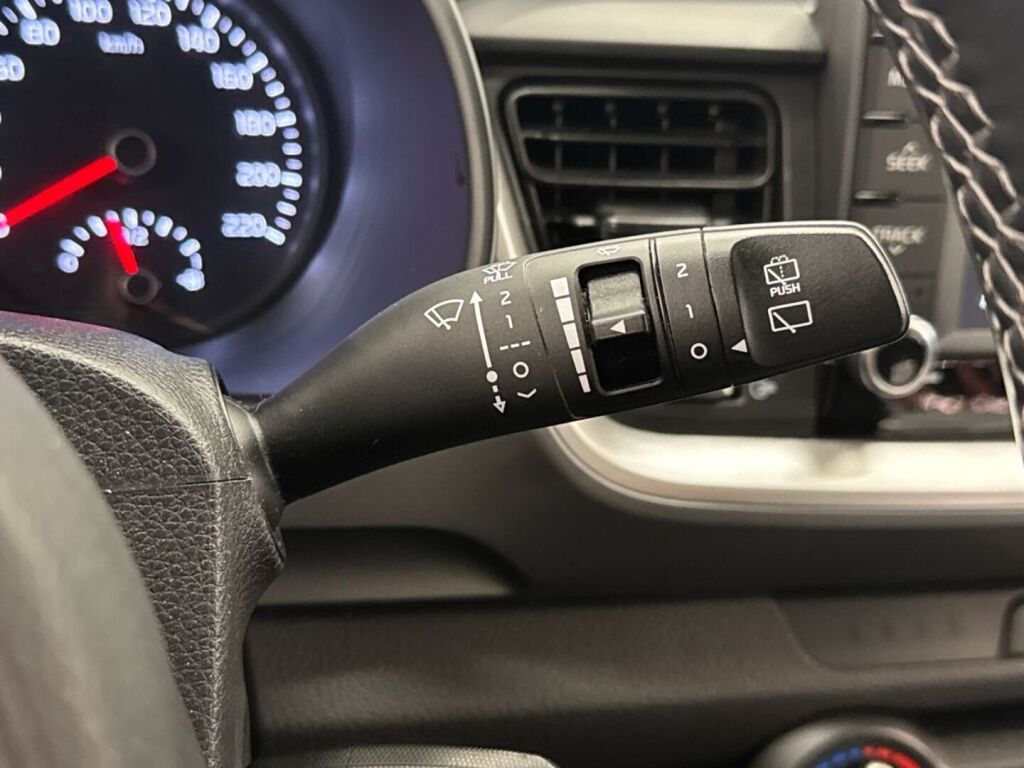 Kia Stonic 2020 Vihreä