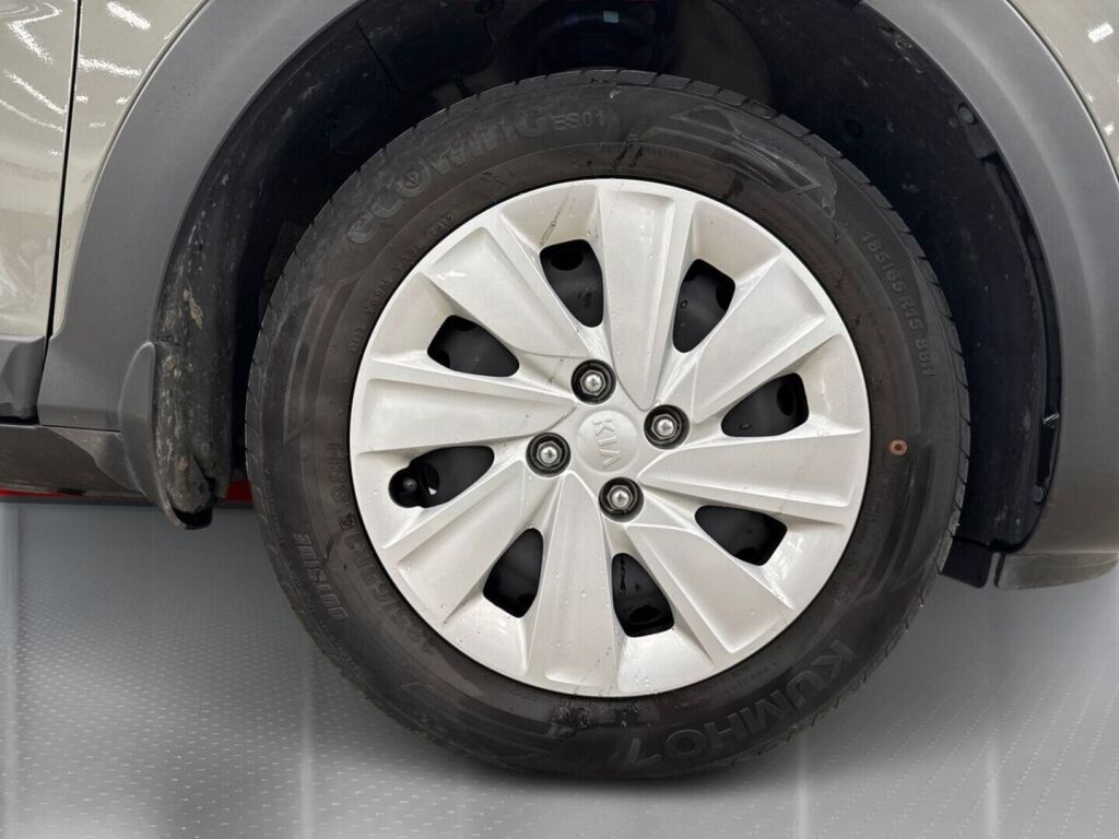 Kia Stonic 2020 Vihreä
