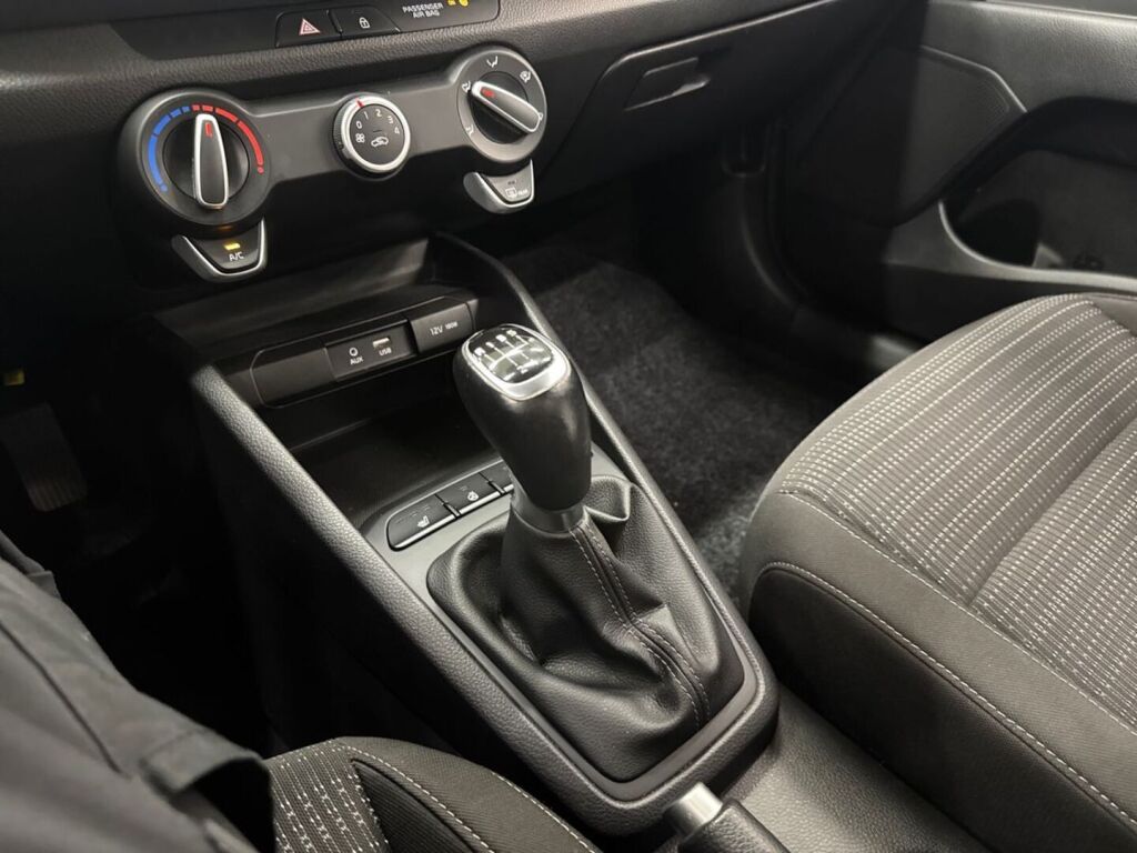 Kia Stonic 2020 Vihreä