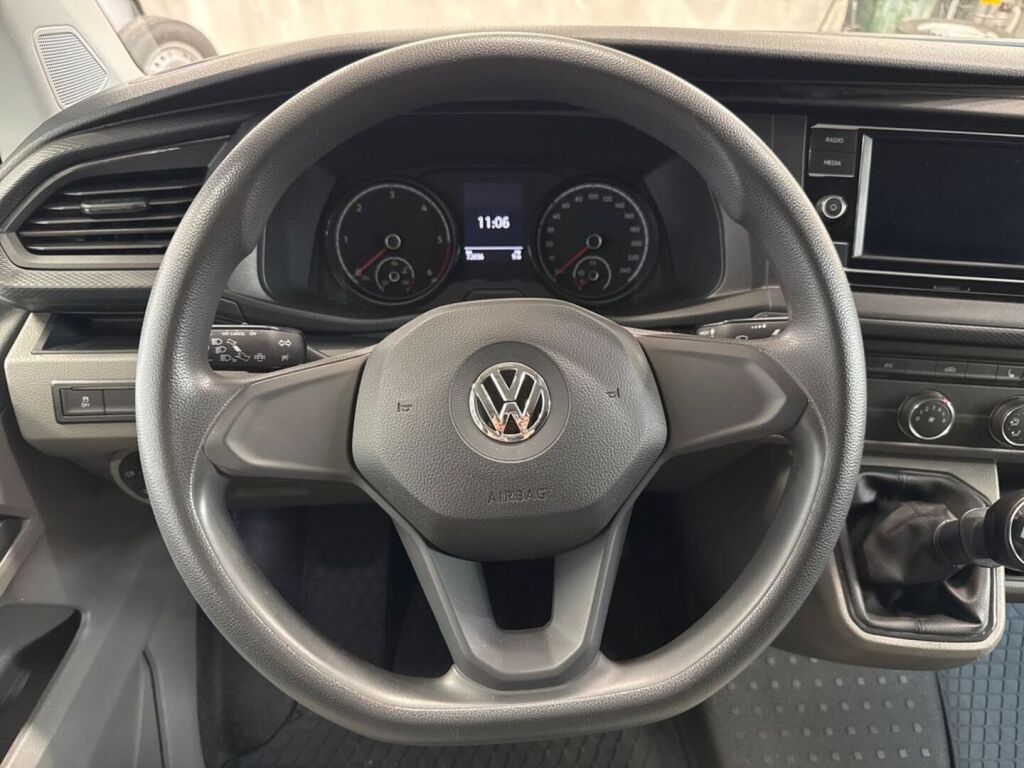Volkswagen Transporter 2020 Valkoinen