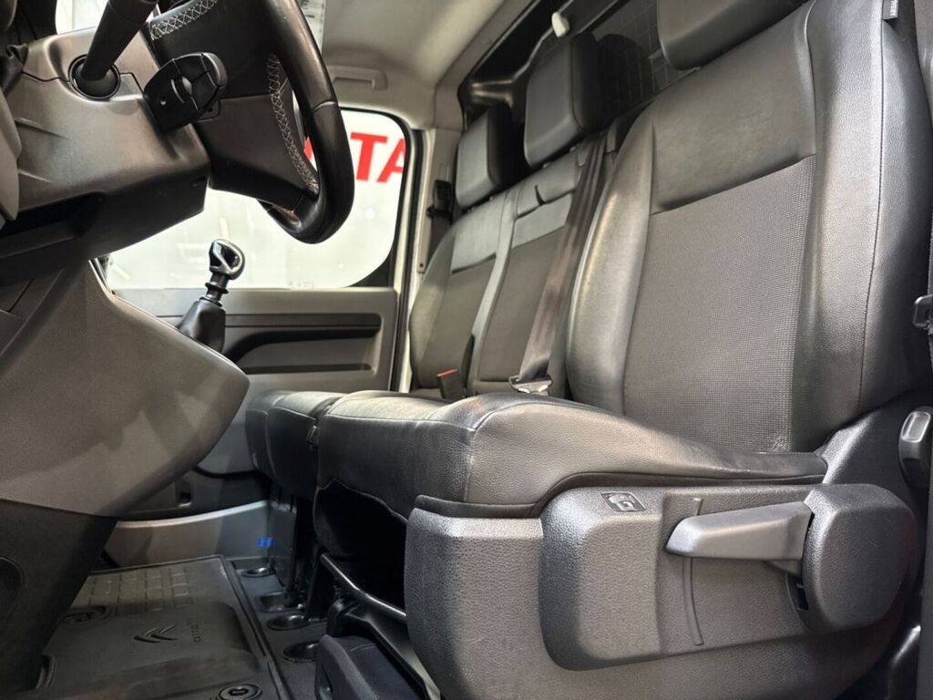 Citroen Jumpy 2020 Valkoinen
