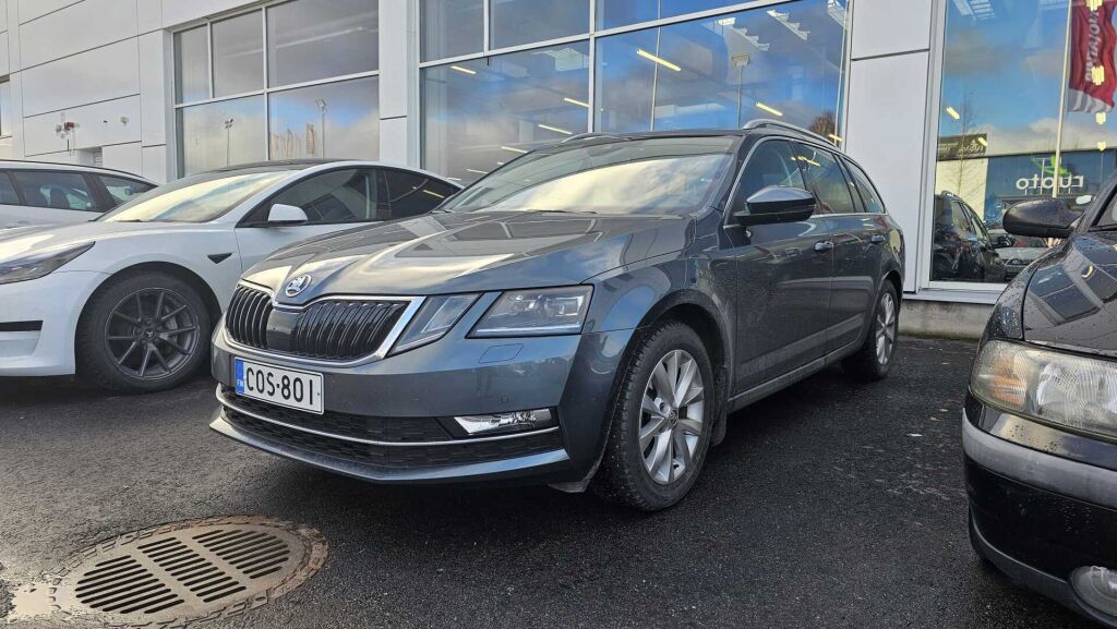 Skoda Octavia 2020 Harmaa