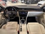 Volkswagen Passat 2016 Musta