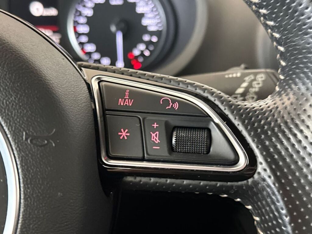 Audi A3 2016 Harmaa