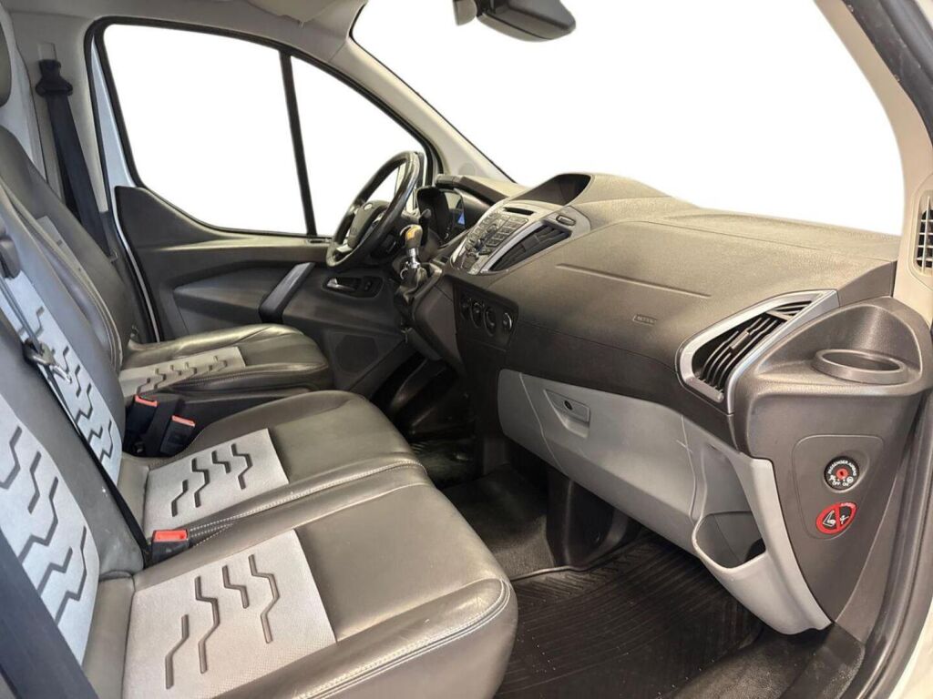 Ford Transit 2015 Valkoinen