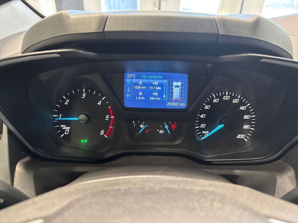 Ford Transit 2015 Valkoinen