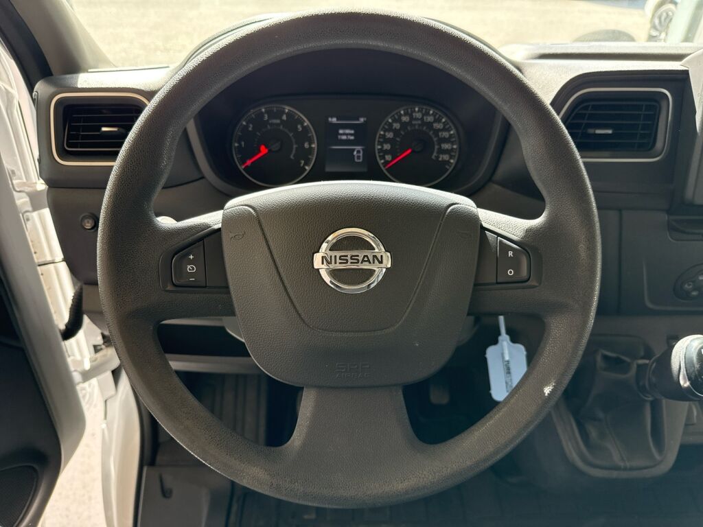 Nissan NV400 2021 Valkoinen